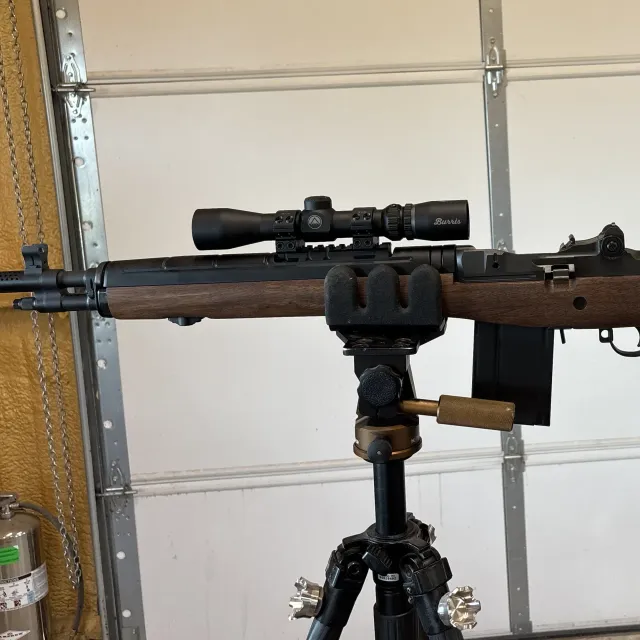 Overall the scope tracks well, has a wide field of view u... Overall the scope tracks well, has a wide field of view u...