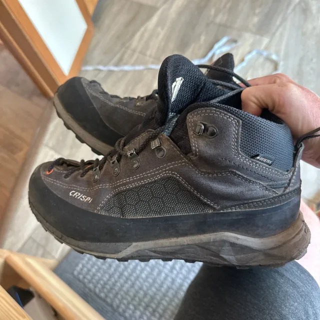 Got the Mesa GTX this spring and worn for probably around...