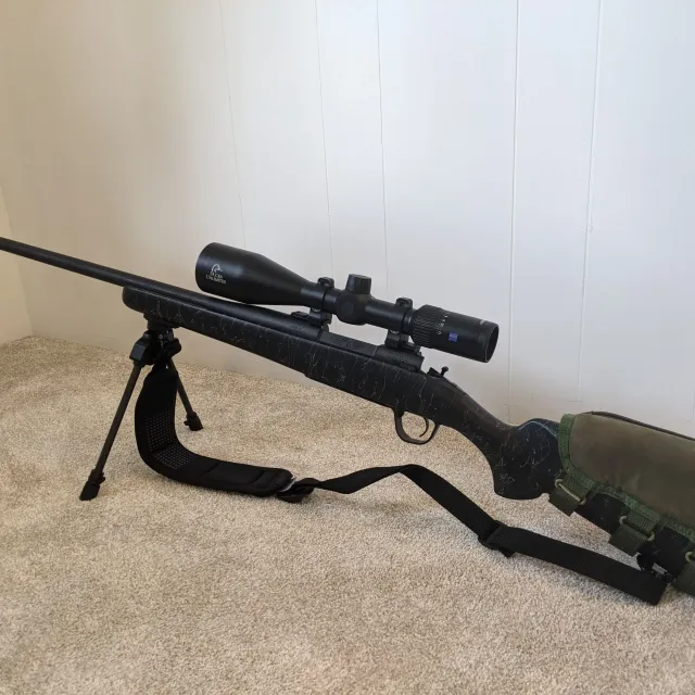 Review Lightweight, removable bipod perfect combinat... Guidefitter