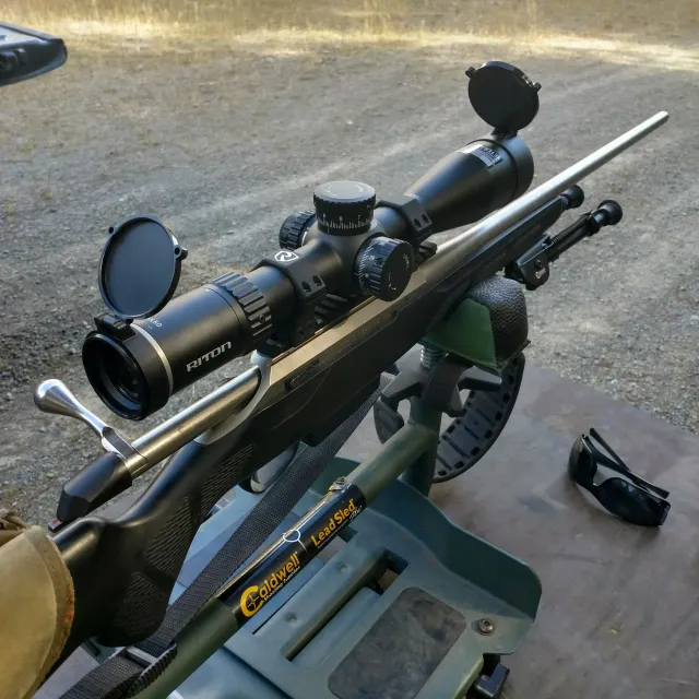 Looking through this scope there is no need for a spottin...