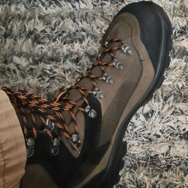Bought these boots for a lighter weight everyday boot.  I...