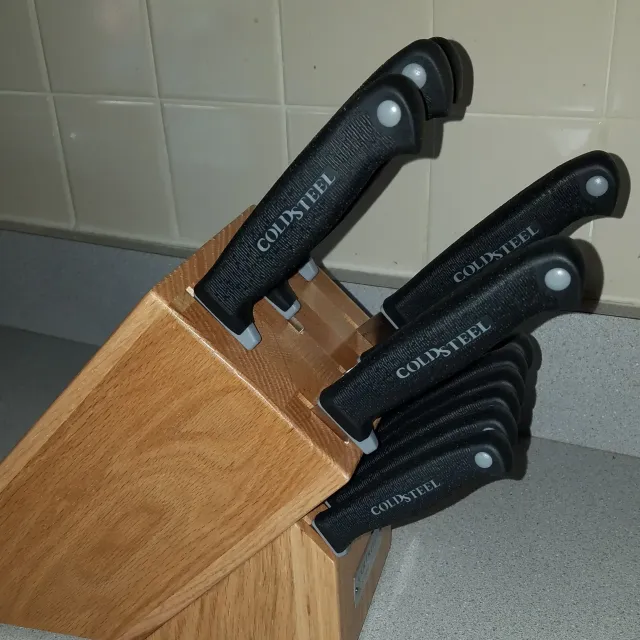 If you need a sharp and durable daily use knife set in th...
