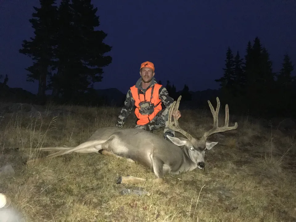Located this buck with spotter before making a stalk.