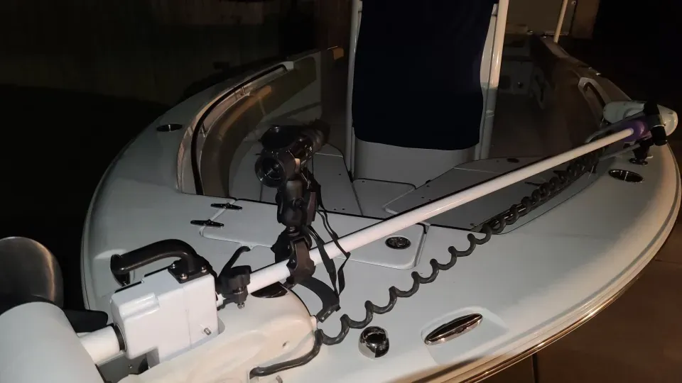 The camera/ram mount is easy to install and remove, out o...
