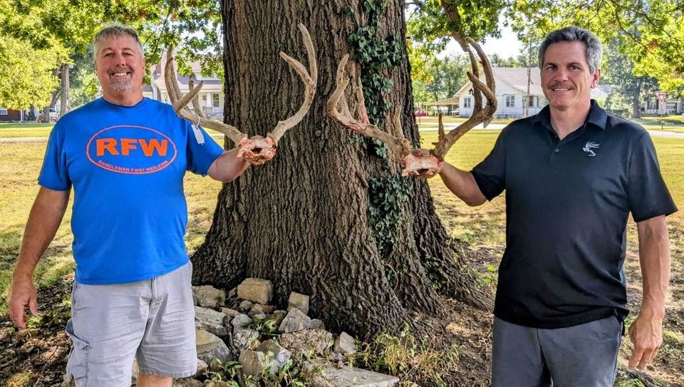 Muzzleloaders made it home. Thanks to Bunyard Taxidermy for prepping to go home.