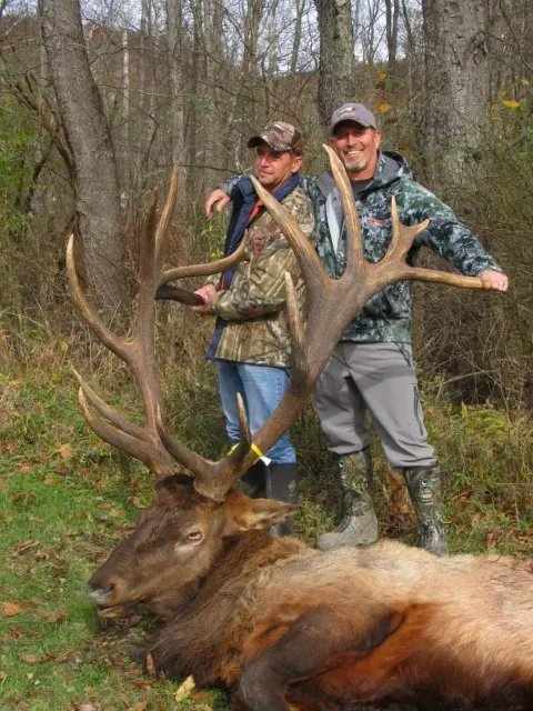 Pennsylvania Elk Outfitter - Trophy Rack Lodge