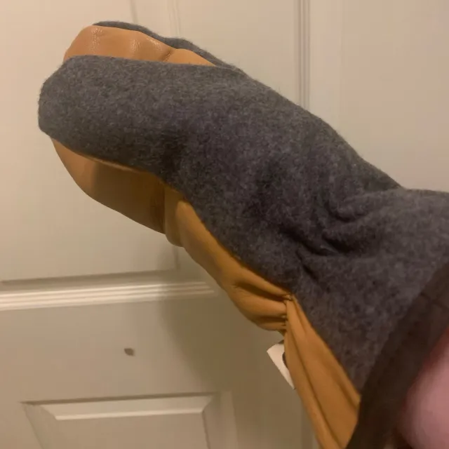 These are one of  the warmer sets of mittens that I have ...