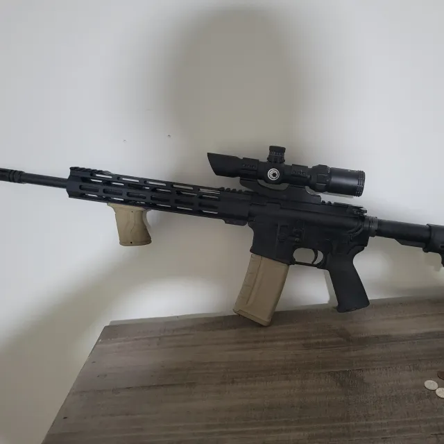 1-4 x 28mm IR SWAT-AR Tactical Rifle Scope | Guidefitter