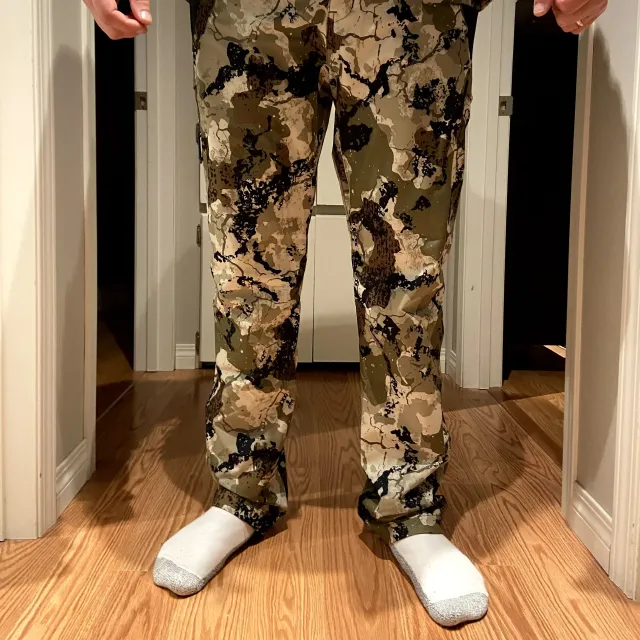 What a comfortable pant!  Purchased the XK7 pattern as I ...
