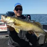 Walleye Madness Guide Service